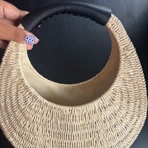 Chic Woven Handbag with Black Handle